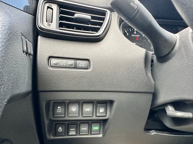 Used 2020 Nissan Rogue SL w/ Premium Package AWD/4WD image 51