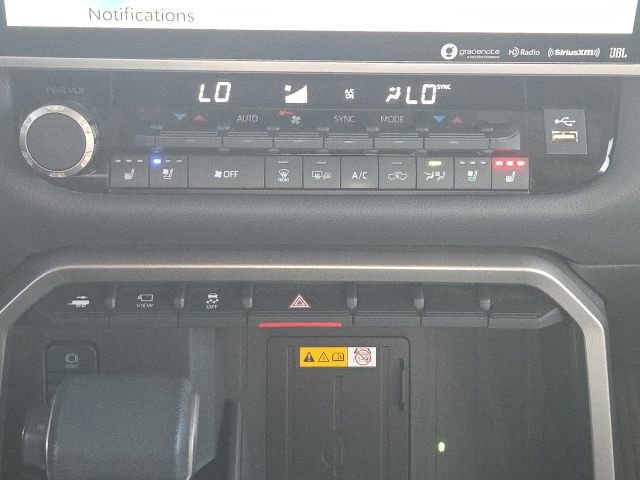Used 2024 Toyota Tundra Limited image 33
