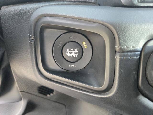 Used 2024 Jeep Wrangler Unlimited Sahara AWD/4WD image 20