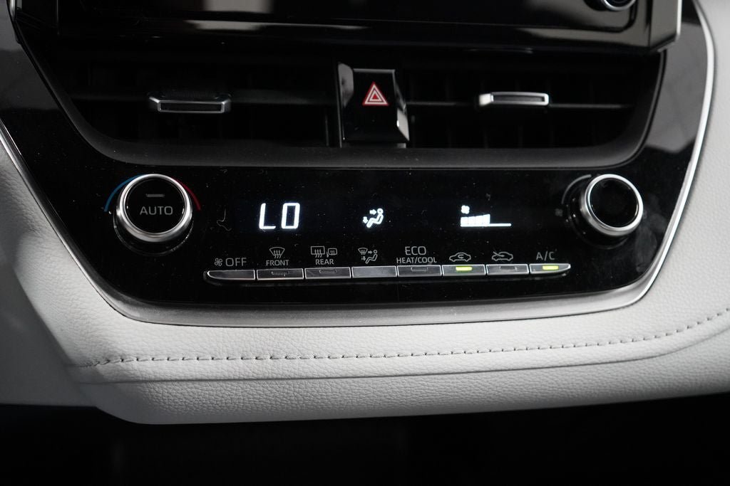 Used 2020 Toyota Corolla SE FWD image 24