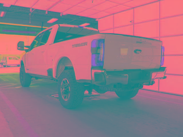 Certified 2025 Ford F250 Lariat w/ Tremor Off-Road Package AWD/4WD image 7