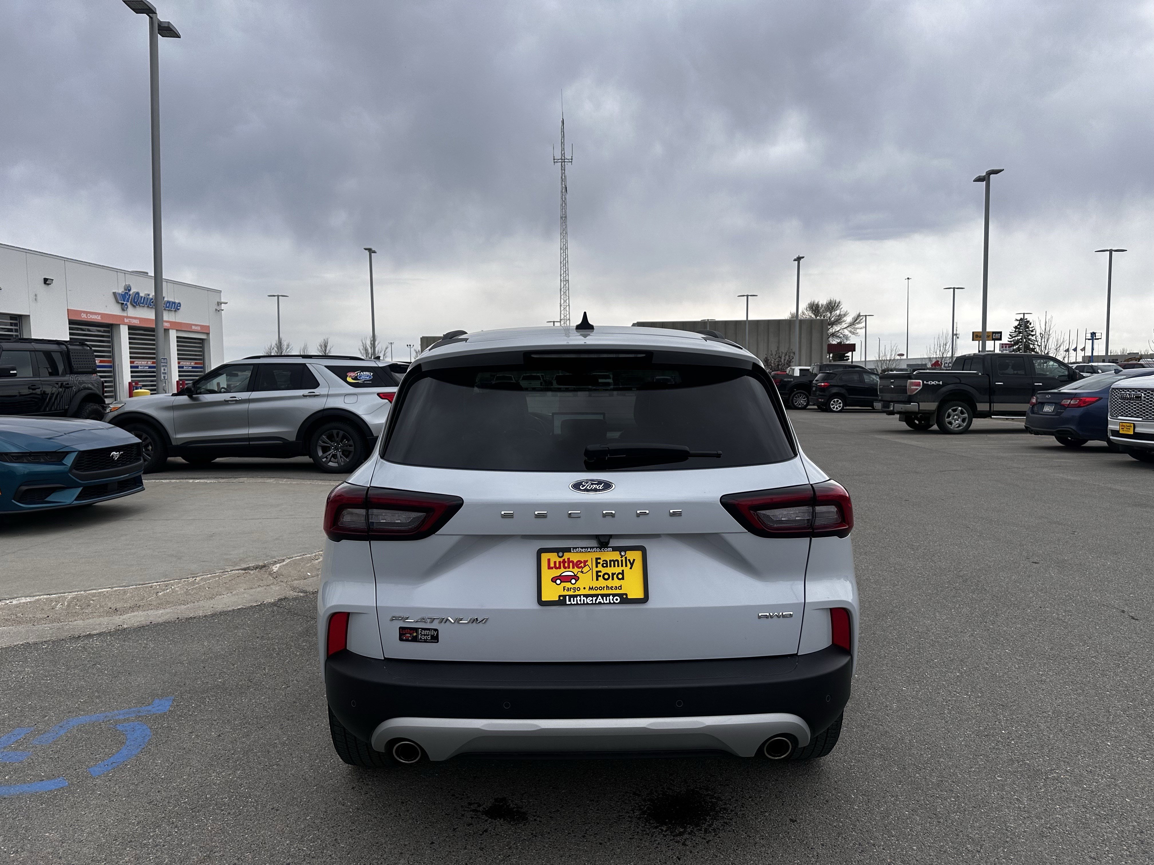Certified 2025 Ford Escape Platinum AWD/4WD image 6