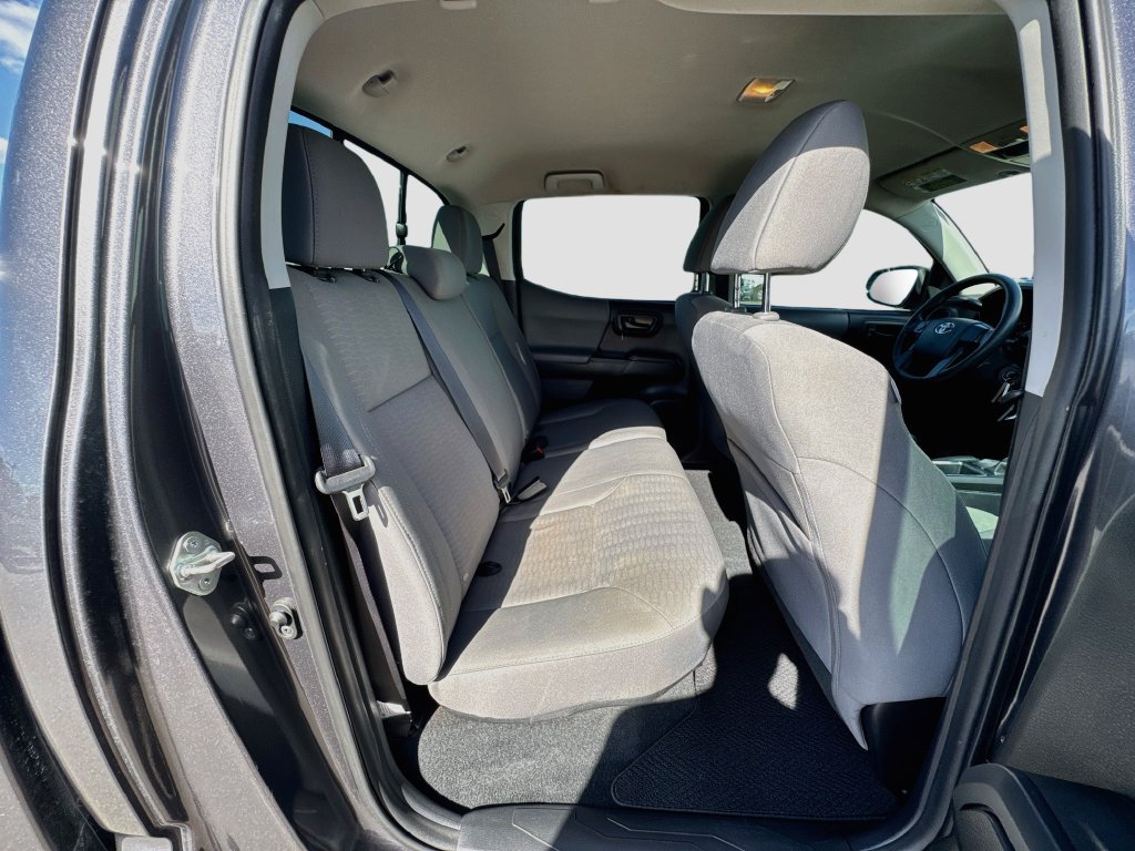 Used 2017 Toyota Tacoma SR RWD image 24