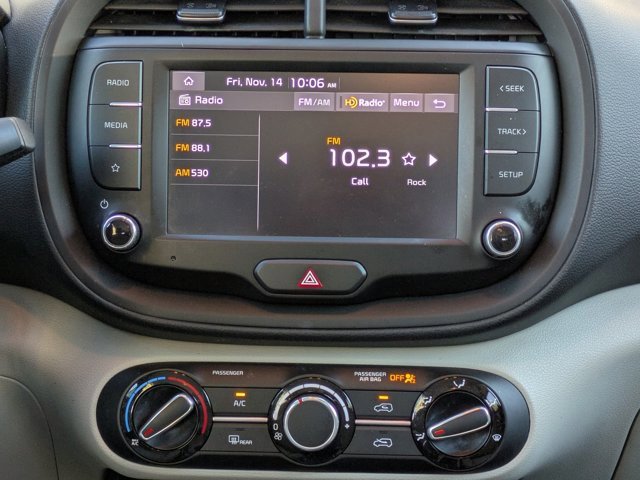 Used 2023 Kia Soul LX image 15