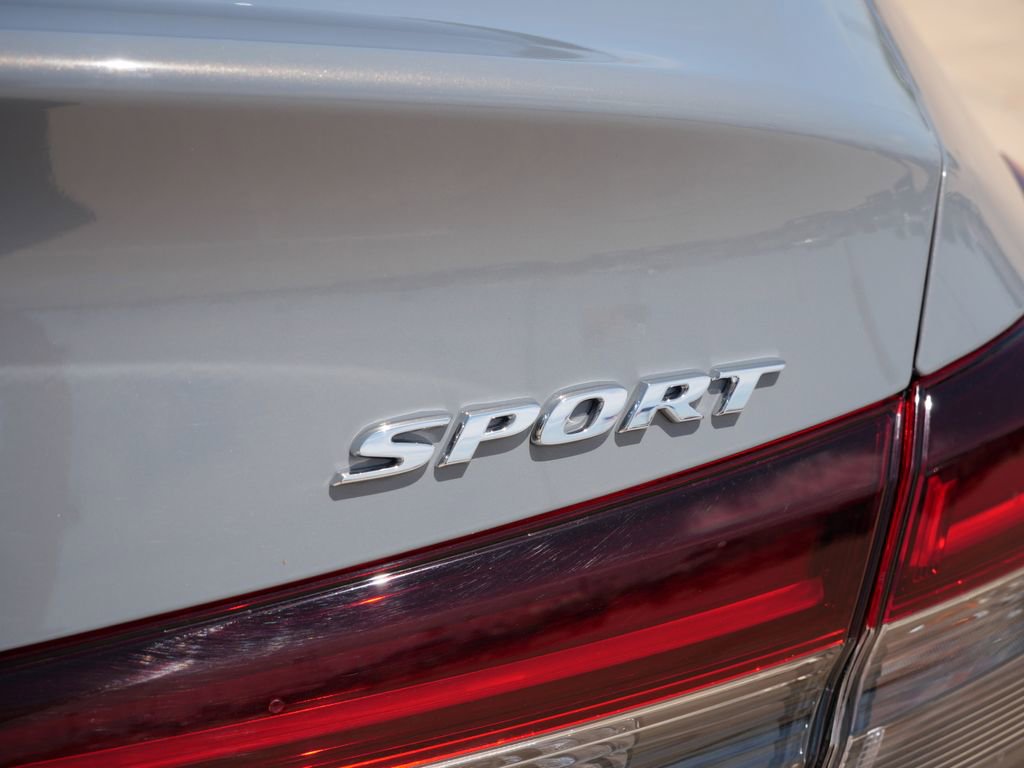 Used 2025 Honda Civic Sport image 10