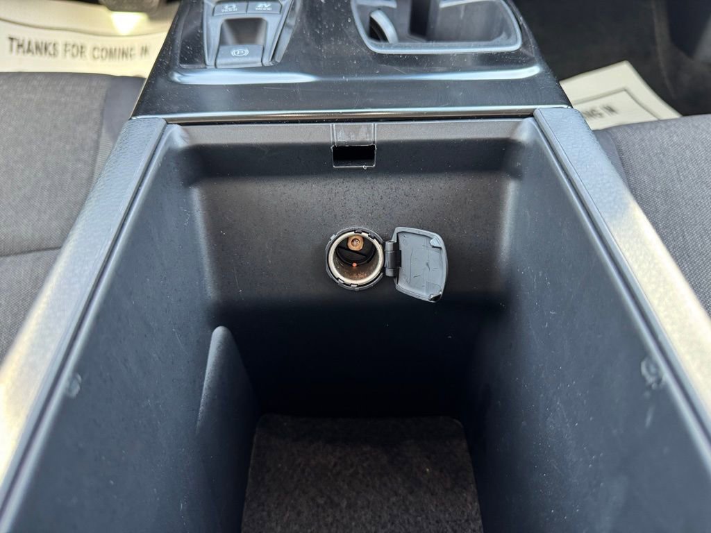 Used 2025 Toyota Camry LE image 26