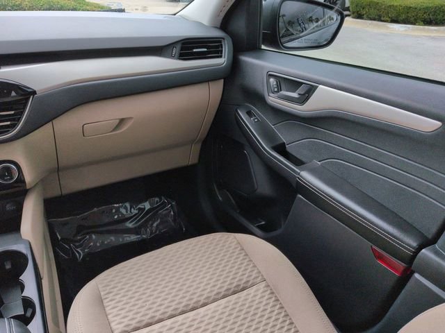 Certified 2022 Ford Escape SE w/ Convenience Package FWD image 17