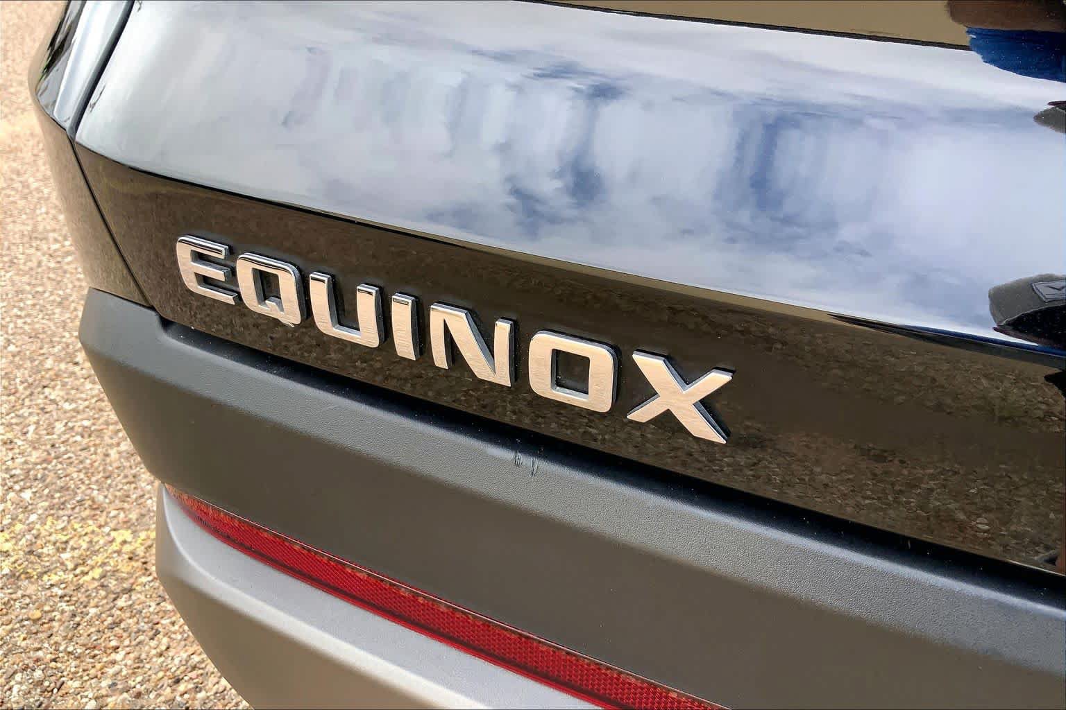 Used 2025 Chevrolet Equinox LT w/ Convenience Package II FWD image 10