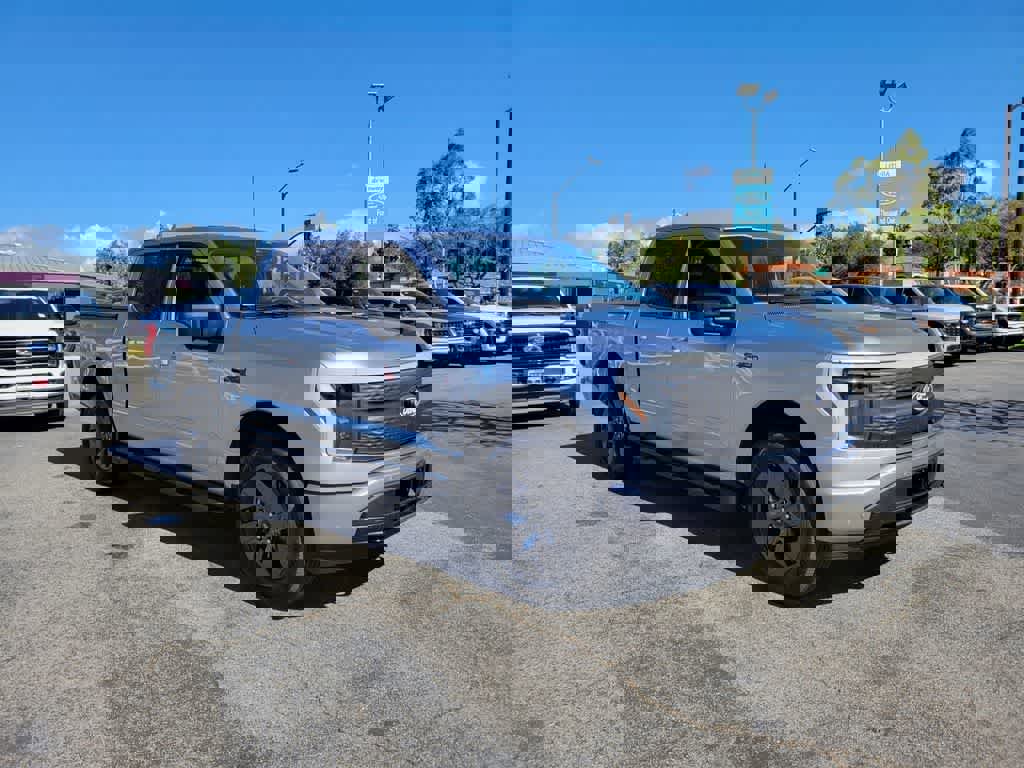 Certified 2025 Ford F150 Lightning Flash image 7