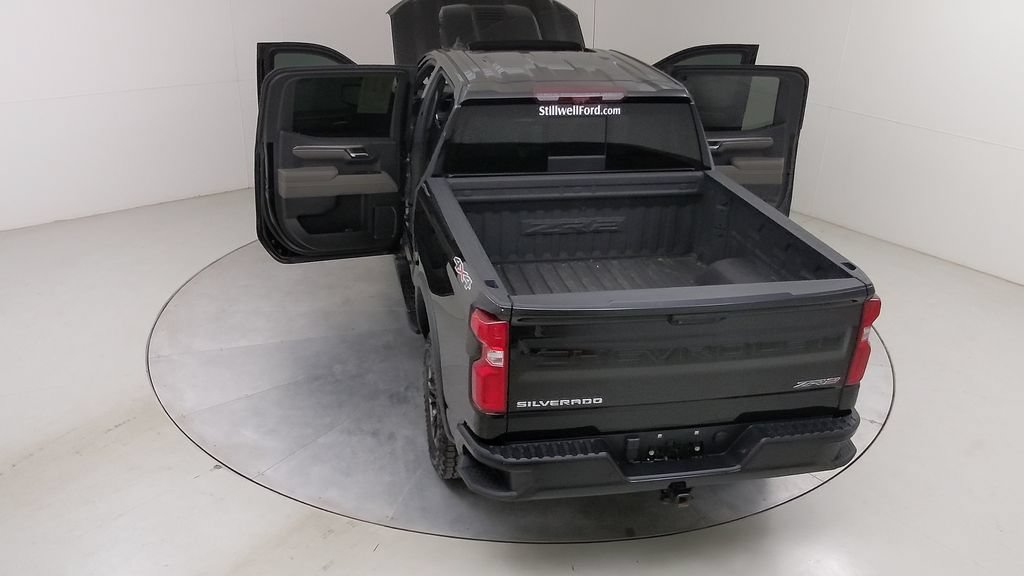 Used 2023 Chevrolet Silverado 1500 ZR2 w/ Technology Package AWD/4WD image 54