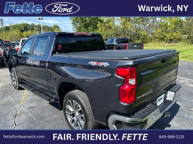 Used 2023 Chevrolet Silverado 1500 LT AWD/4WD image 14