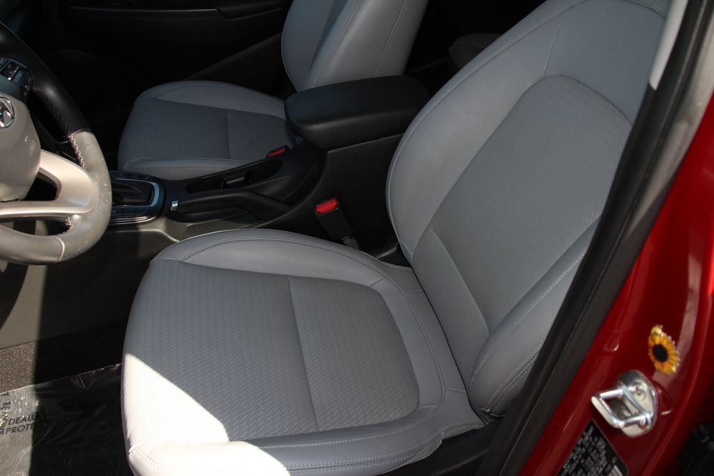 Used 2021 Hyundai Kona Ultimate w/ Cargo Package AWD/4WD image 23