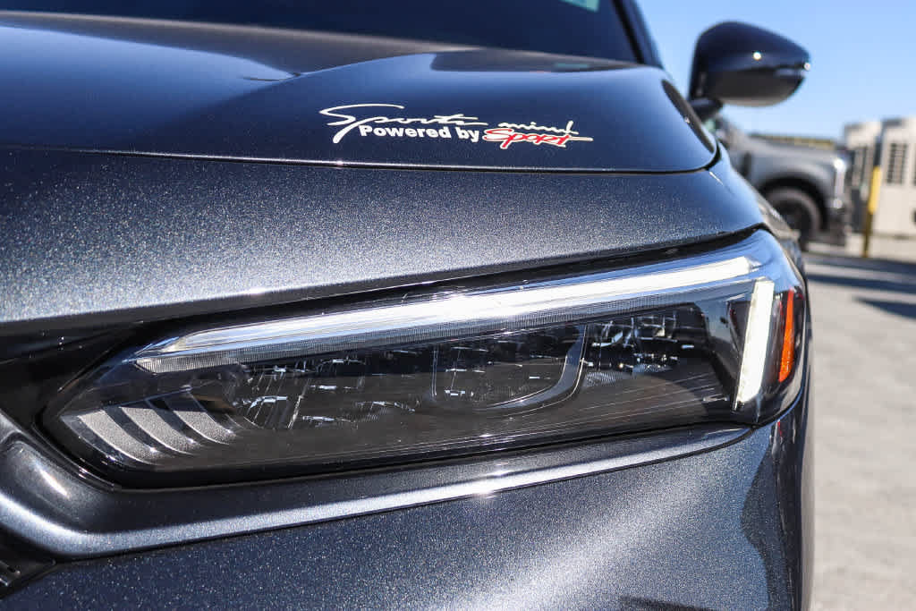 Used 2026 Honda Civic Sport Touring image 7