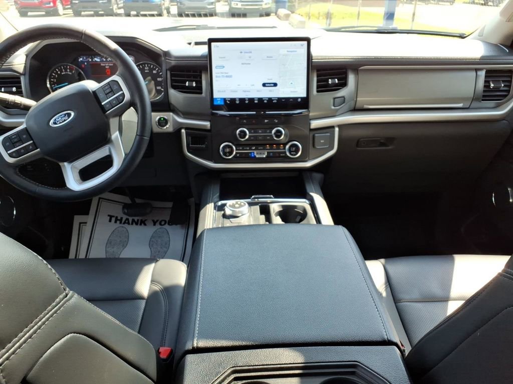 Certified 2024 Ford Expedition XLT AWD/4WD image 14