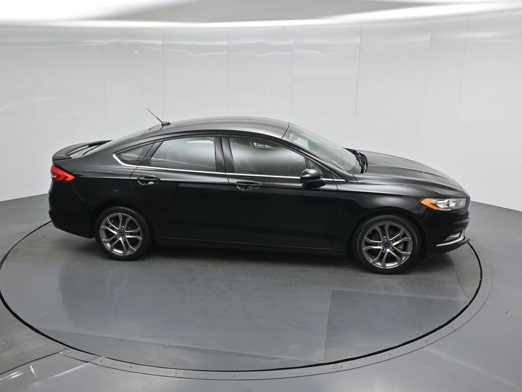 Certified 2017 Ford Fusion SE w/ Equipment Group 201A FWD image 51