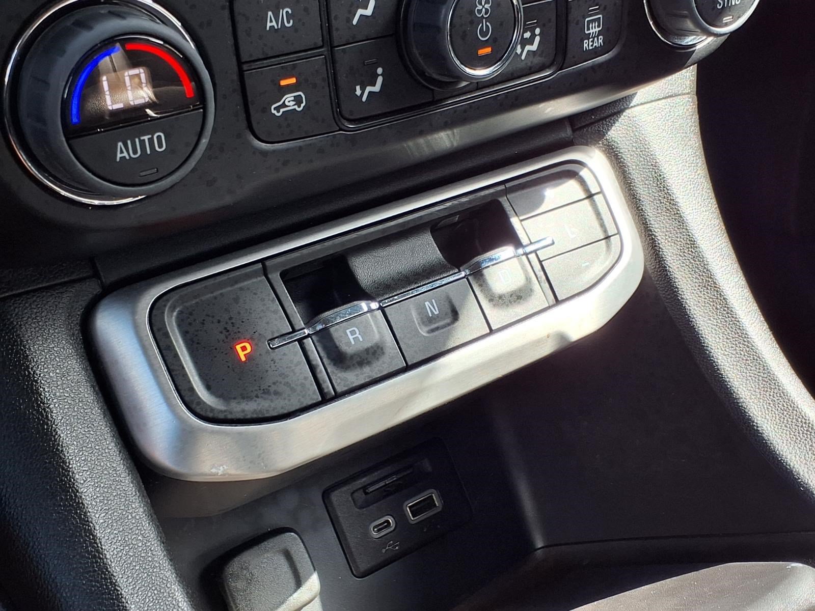 Used 2023 GMC Acadia SLT w/ Elevation Edition FWD image 21
