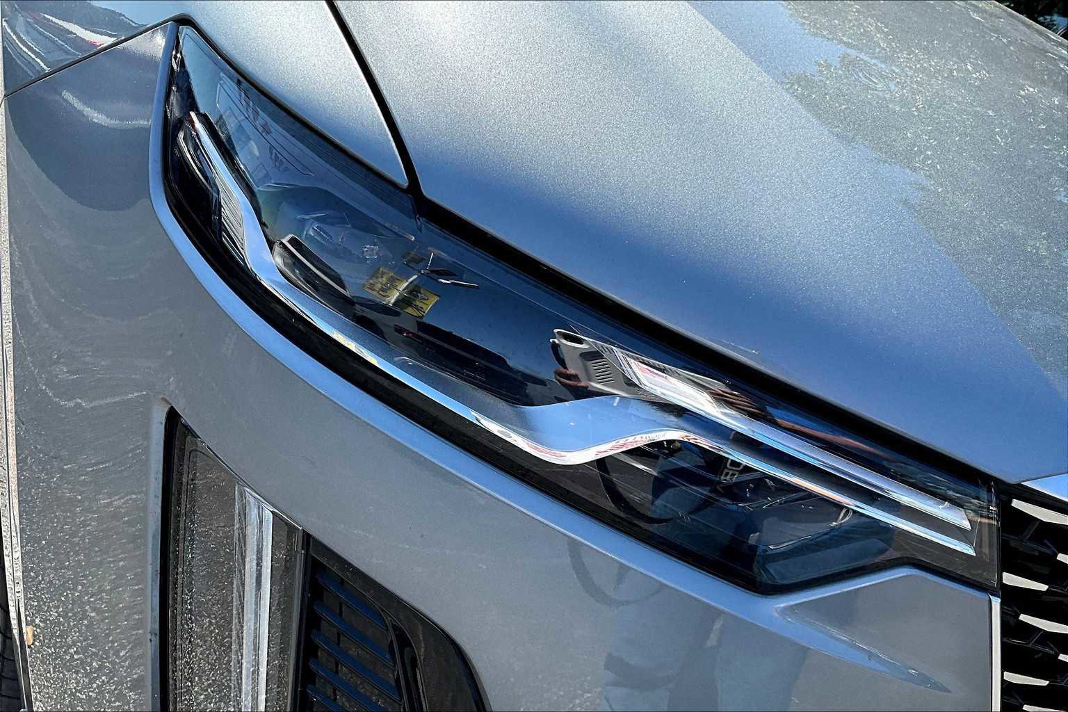 Used 2024 Cadillac XT6 Premium Luxury image 54