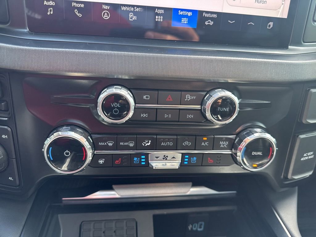 Certified 2025 Ford F350 Platinum AWD/4WD image 23