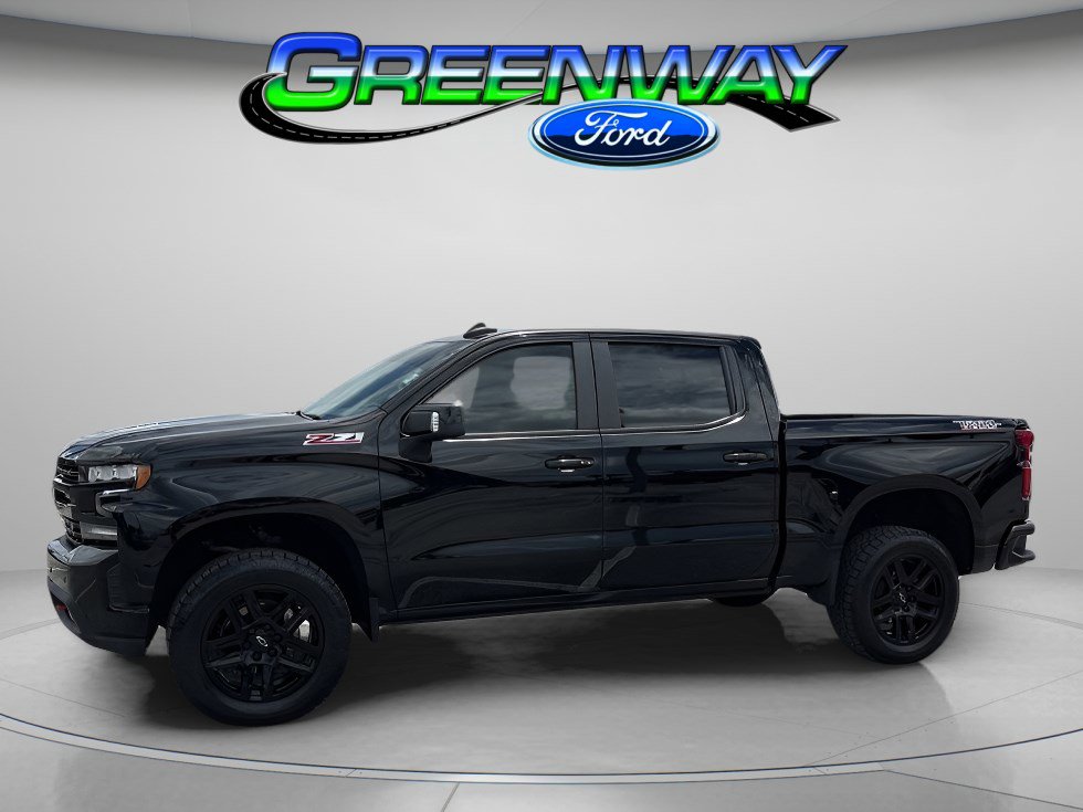 Used 2021 Chevrolet Silverado 1500 LT Trail Boss w/ Convenience Package II image 1