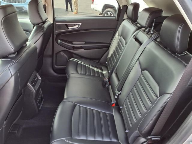 Certified 2024 Ford Edge SEL w/ Convenience Package AWD/4WD image 16