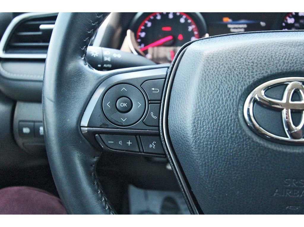 Used 2021 Toyota Camry XSE FWD image 23
