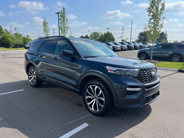 Certified 2023 Ford Explorer ST AWD/4WD image 3