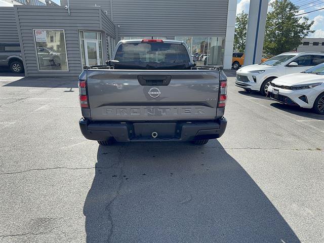 Used 2022 Nissan Frontier S w/ Technology Package AWD/4WD image 4