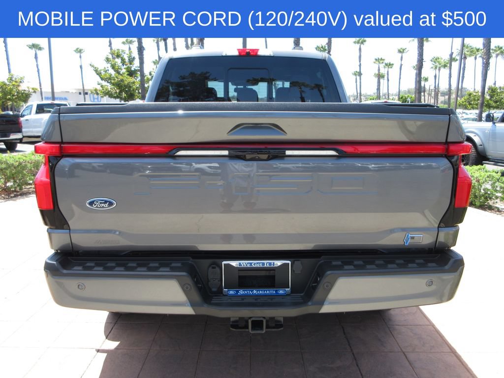 Certified 2023 Ford F150 Lightning Platinum AWD/4WD image 3