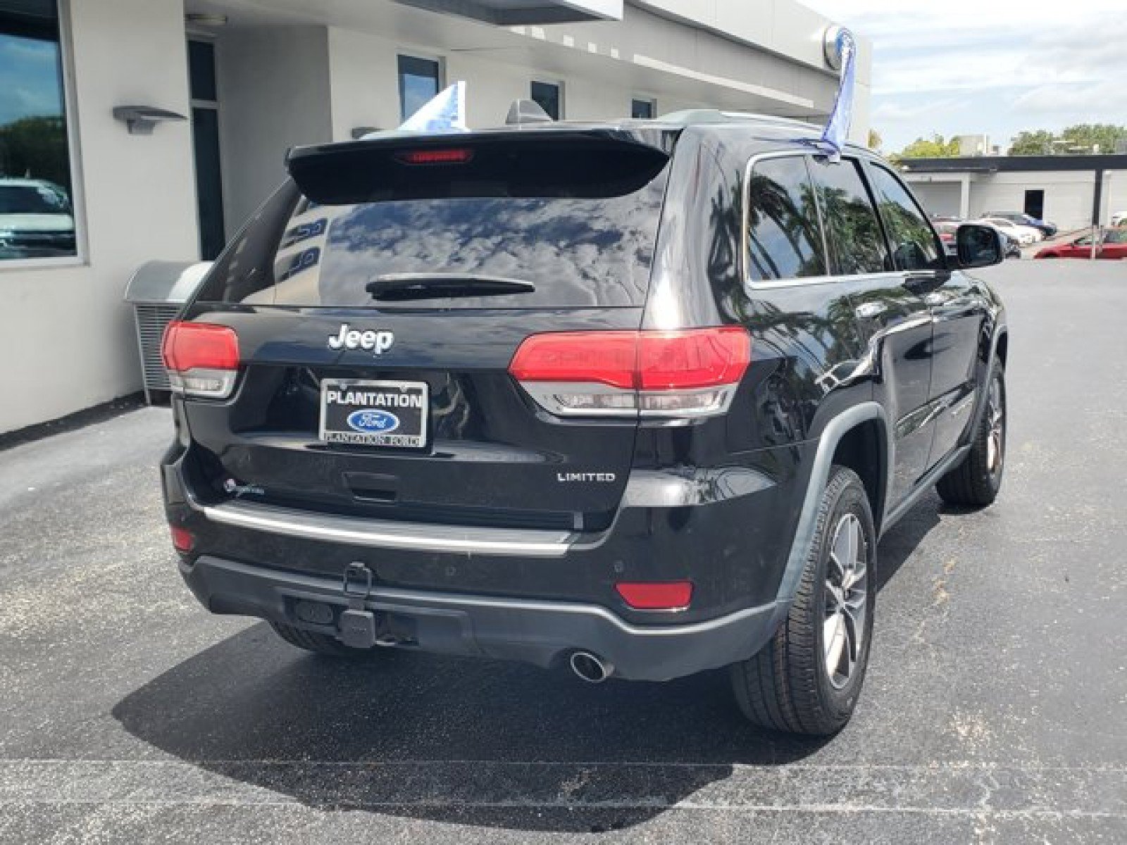 Used 2018 Jeep Grand Cherokee Limited w/ Trailer Tow Group IV RWD image 7