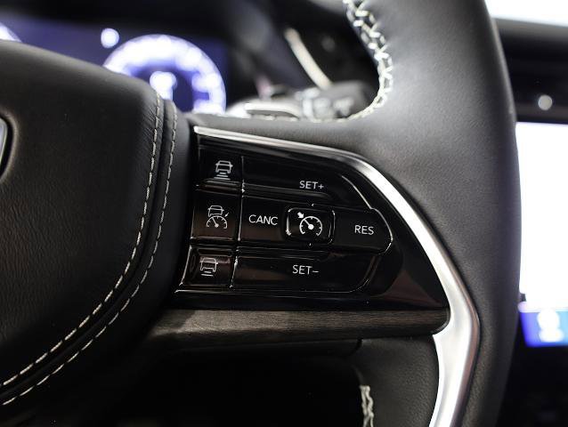 Used 2024 Jeep Grand Cherokee L Overland w/ Luxury Tech Group IV image 33