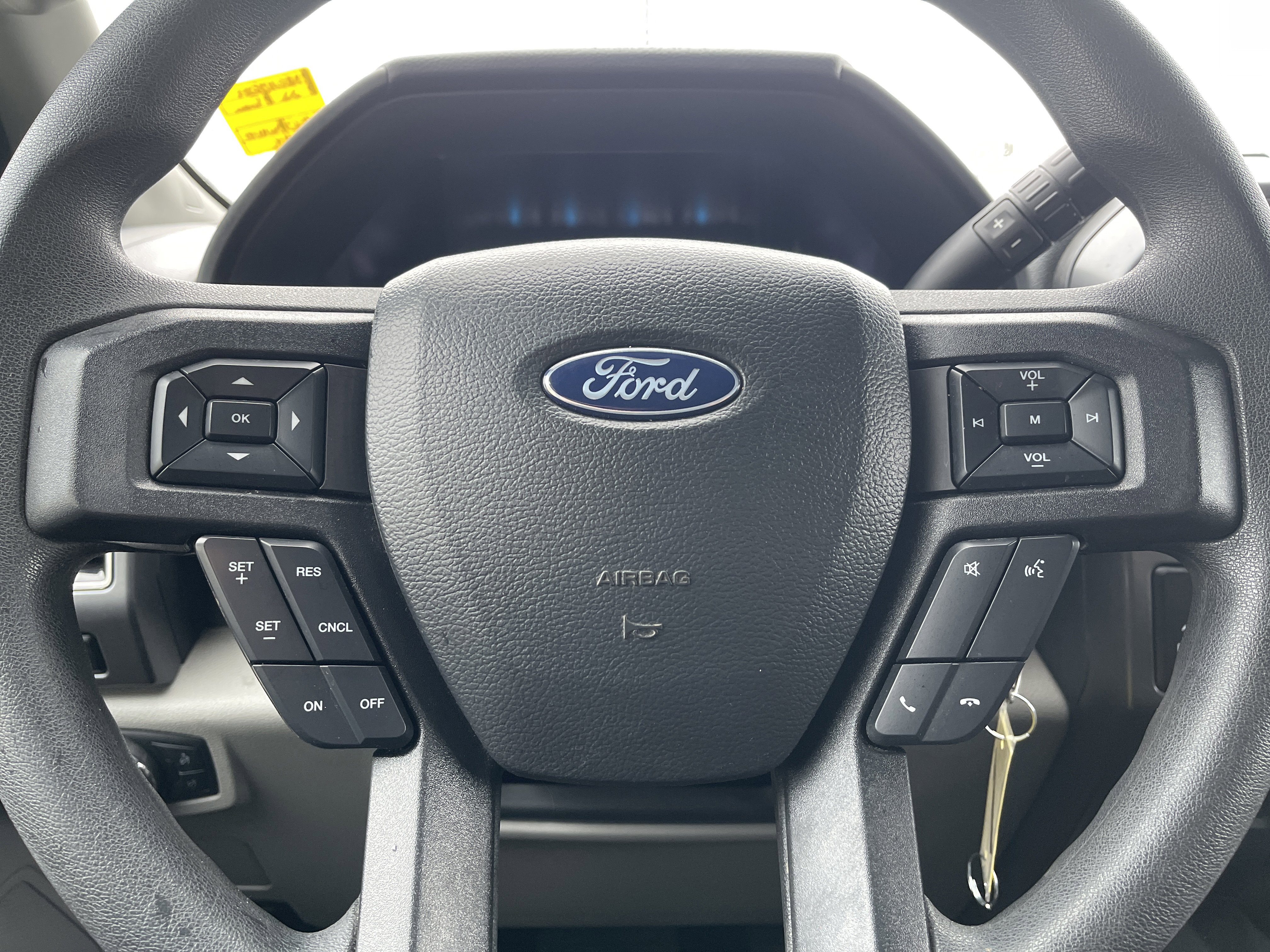 Certified 2022 Ford F350 XLT w/ XLT Value Package image 14