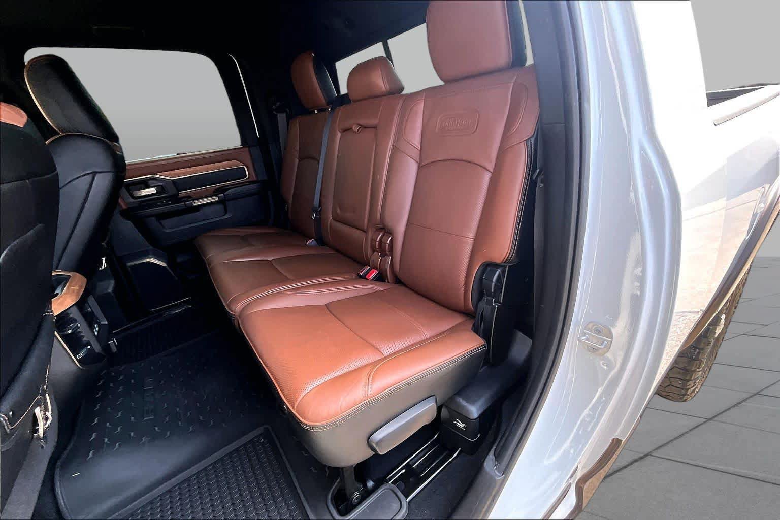 Used 2023 RAM 3500 Limited AWD/4WD image 21
