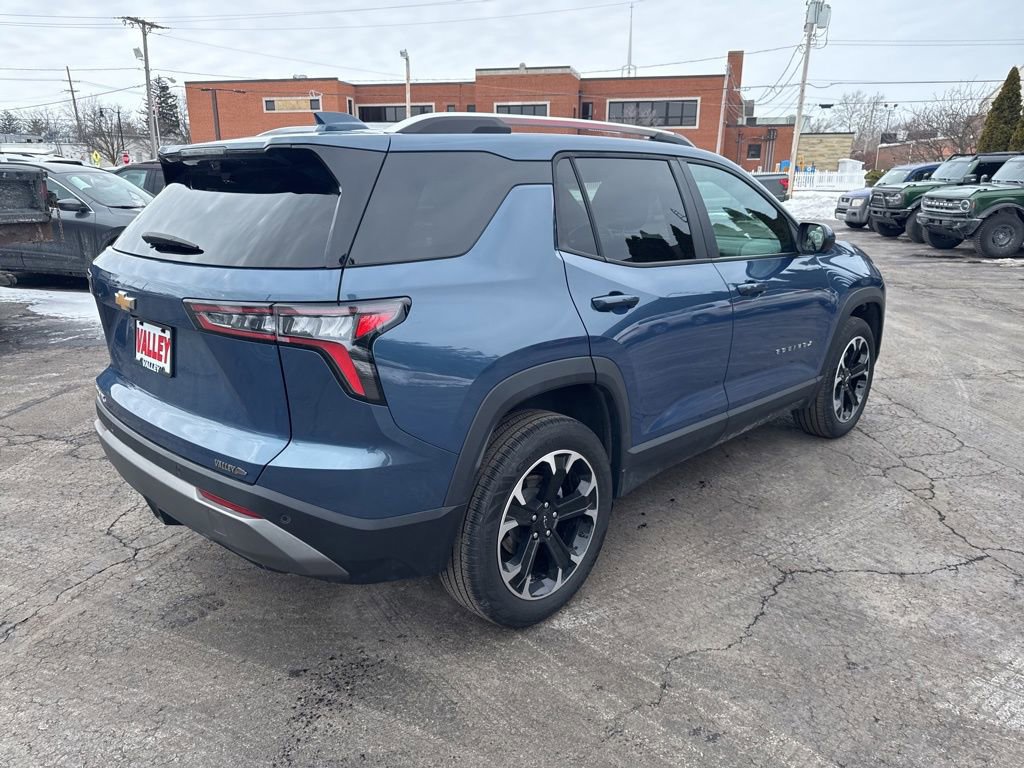 Used 2025 Chevrolet Equinox LT w/ Safety and Technology Package image 10