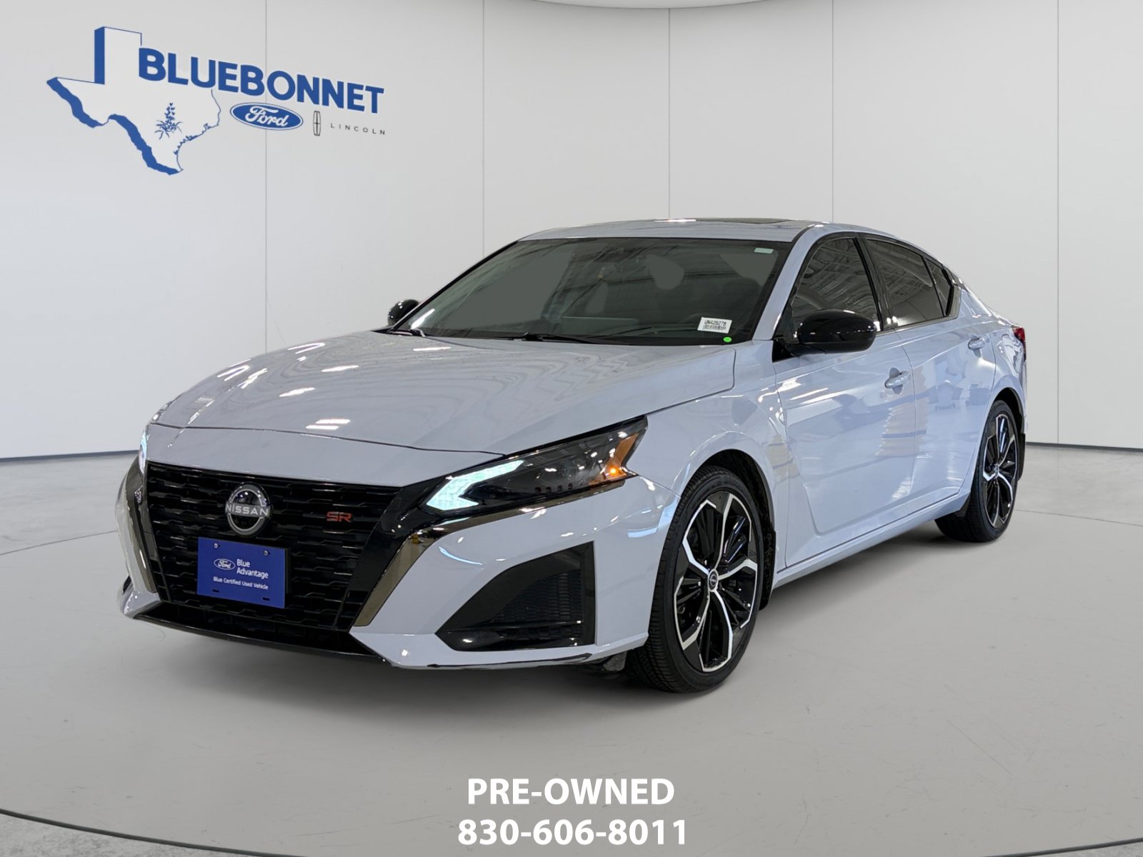 Used 2025 Nissan Altima 2.5 SR w/ SR Premium Package FWD image 1