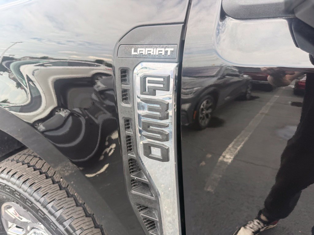 Certified 2025 Ford F350 Lariat w/ Lariat Ultimate Package AWD/4WD image 16