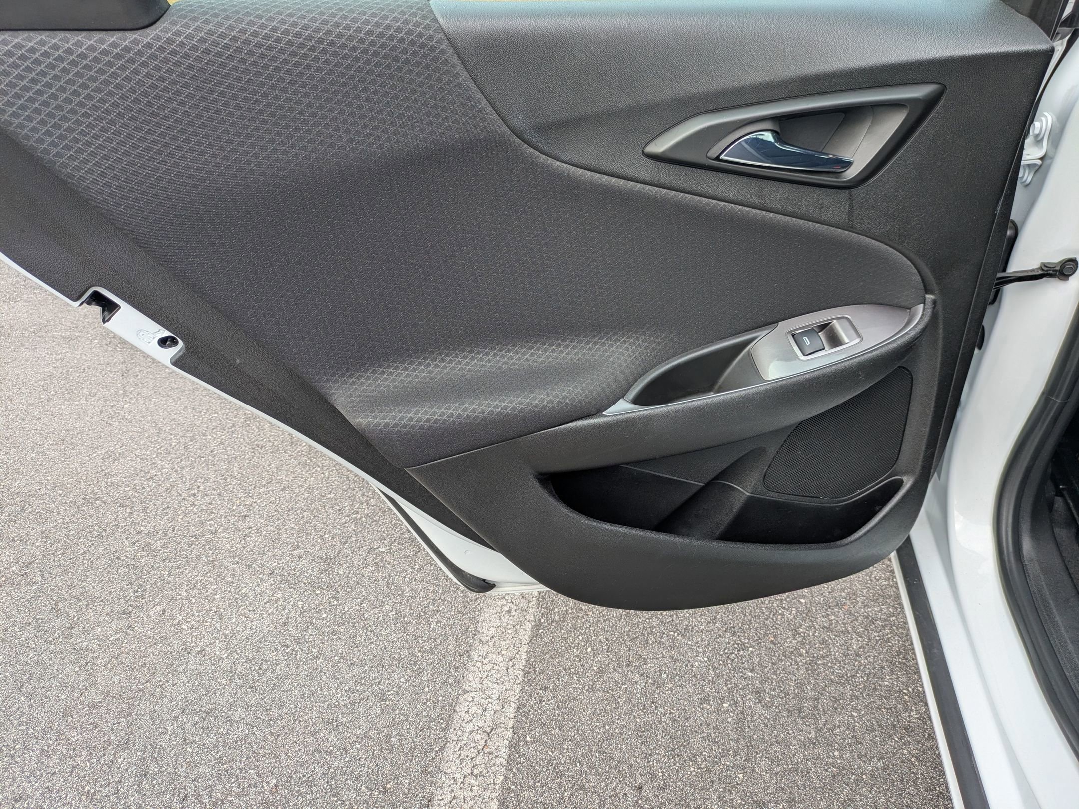 Used 2023 Chevrolet Malibu LS w/ Driver Confidence Package image 24