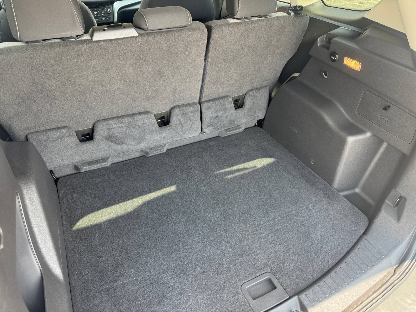 Certified 2018 Ford Escape SE FWD image 16