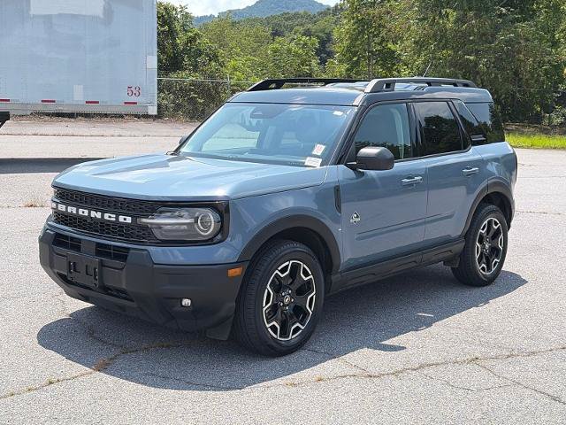 Certified 2025 Ford Bronco Sport Outer Banks AWD/4WD image 4