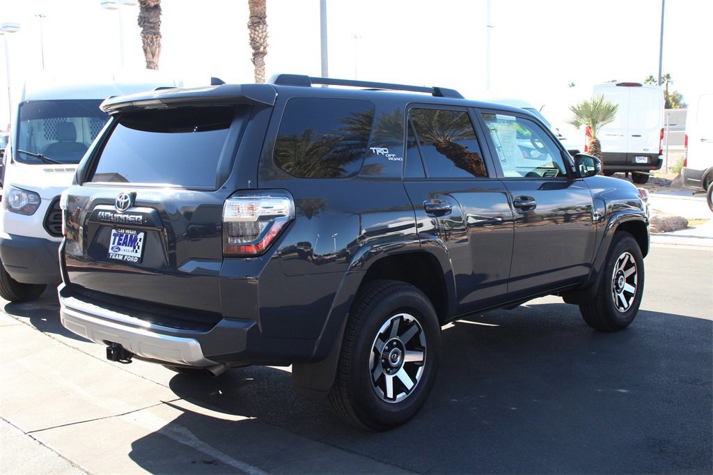 Used 2024 Toyota 4Runner TRD Off-Road Premium image 7