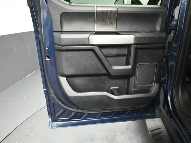 Certified 2020 Ford F250 Lariat w/ Chrome Package image 38