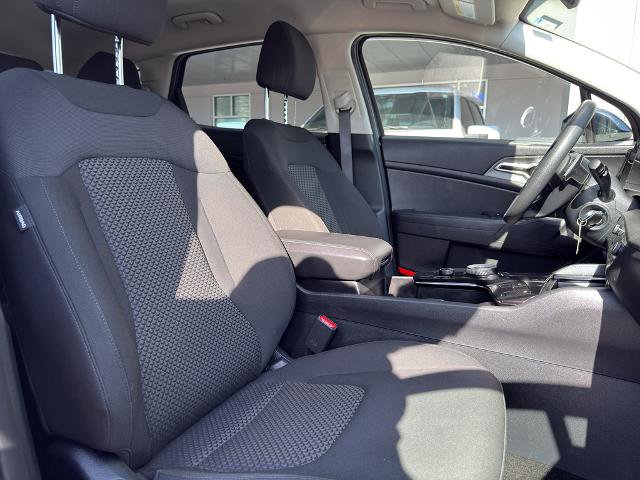 Used 2024 Kia Sportage LX AWD/4WD image 33