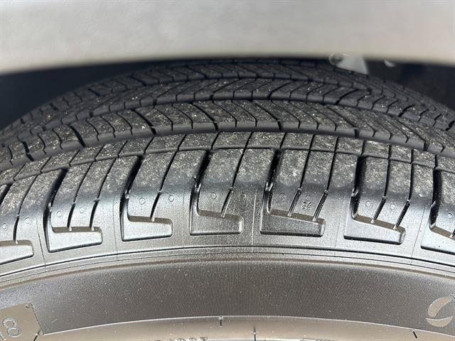 Certified 2022 Ford Escape SEL AWD/4WD image 10
