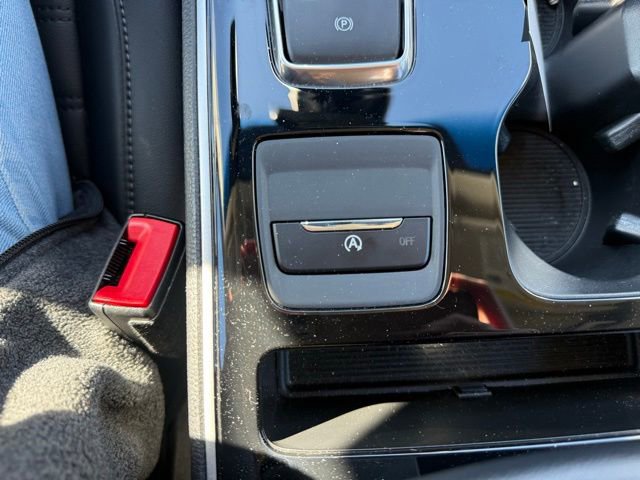 Certified 2020 Ford Edge SEL w/ Convenience Package image 30