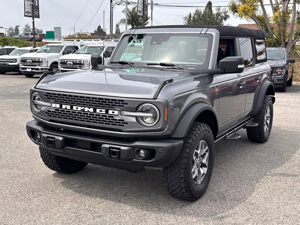 Certified 2023 Ford Bronco Badlands AWD/4WD image 7