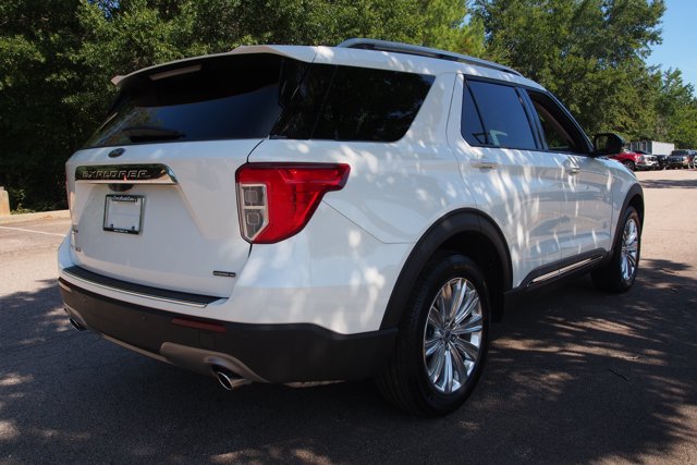 Certified 2023 Ford Explorer Limited w/ Hybrid Equipment Group 310A AWD/4WD image 7