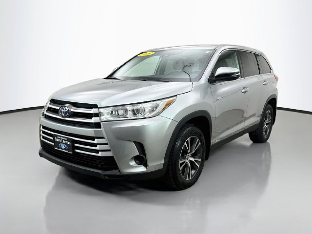 Used 2019 Toyota Highlander LE AWD/4WD image 3