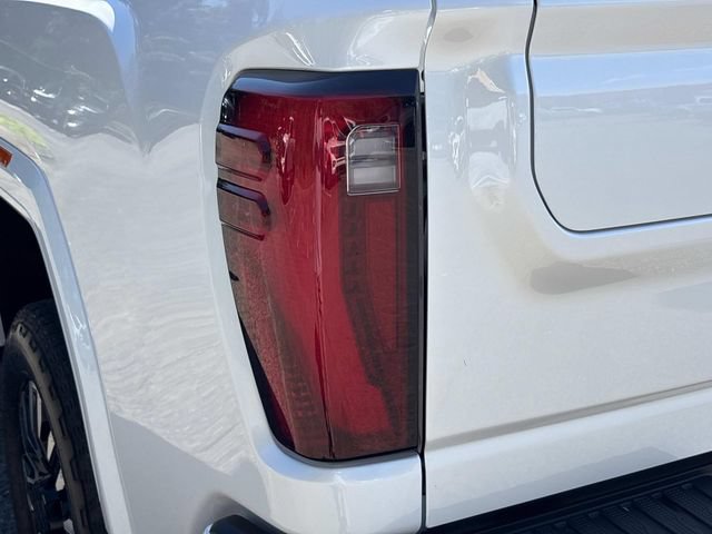Used 2025 GMC Sierra 3500 Denali Ultimate AWD/4WD image 12