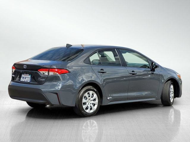 Used 2024 Toyota Corolla LE AWD/4WD image 4
