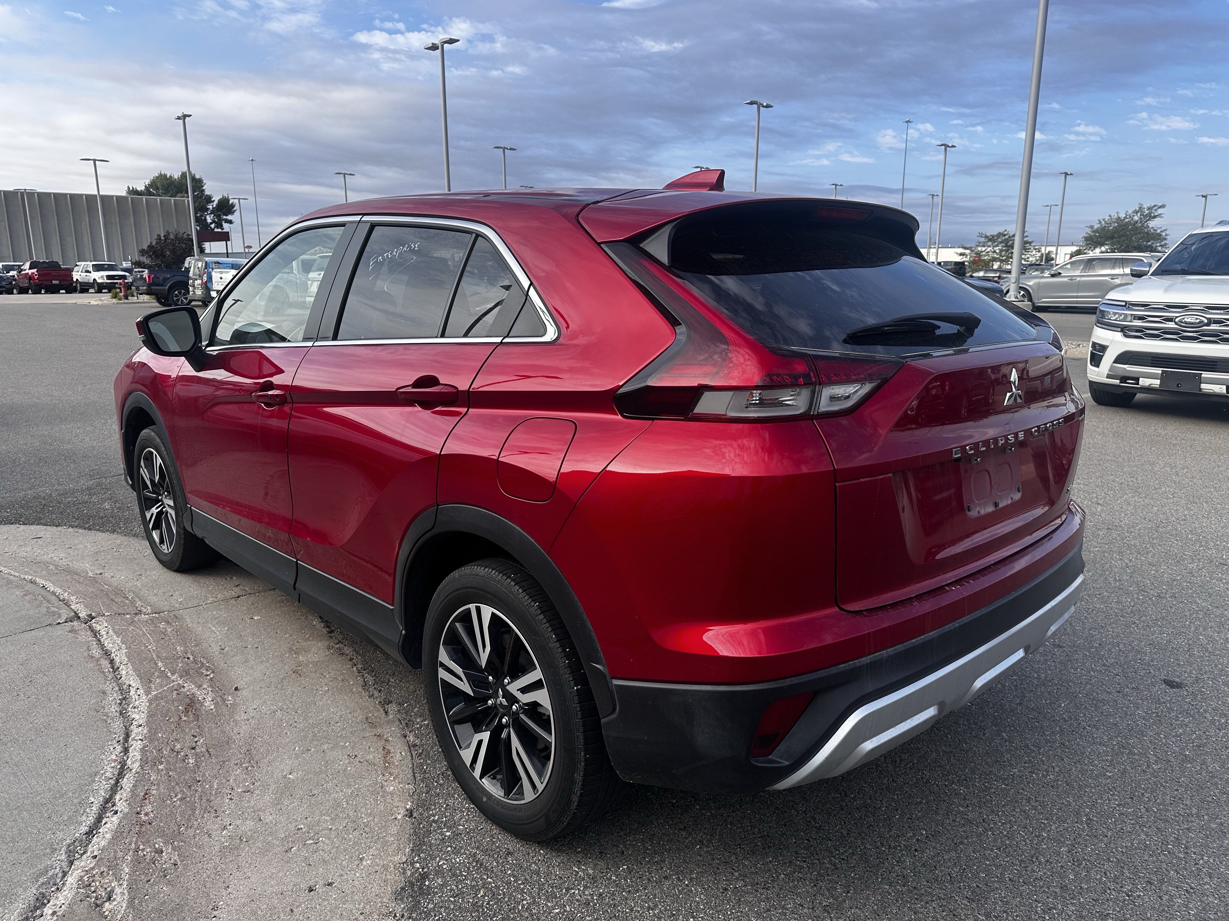 Used 2025 Mitsubishi Eclipse Cross SE AWD/4WD image 4