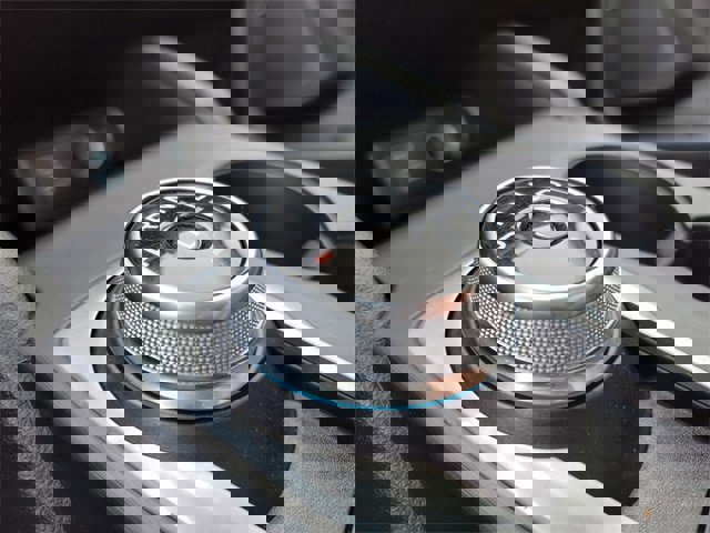 Certified 2023 Ford Escape Platinum w/ Premium Technology Package image 29